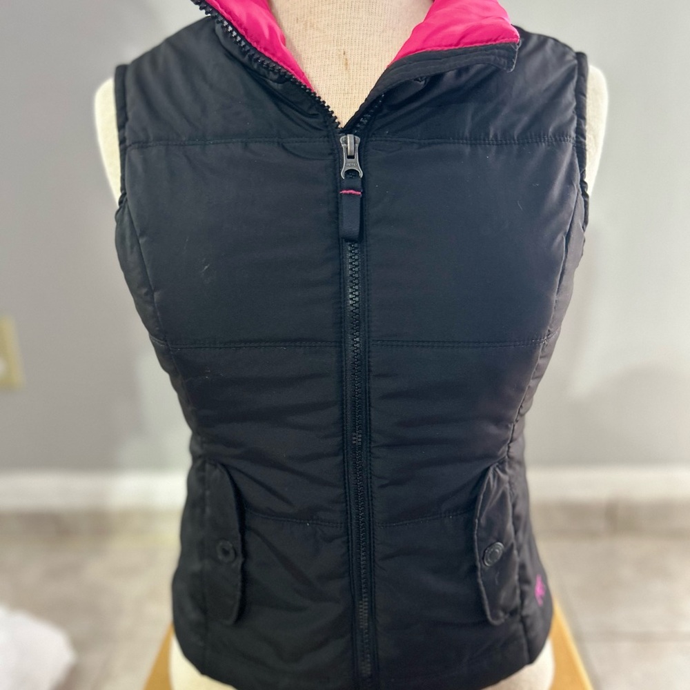 Aeropostale vest